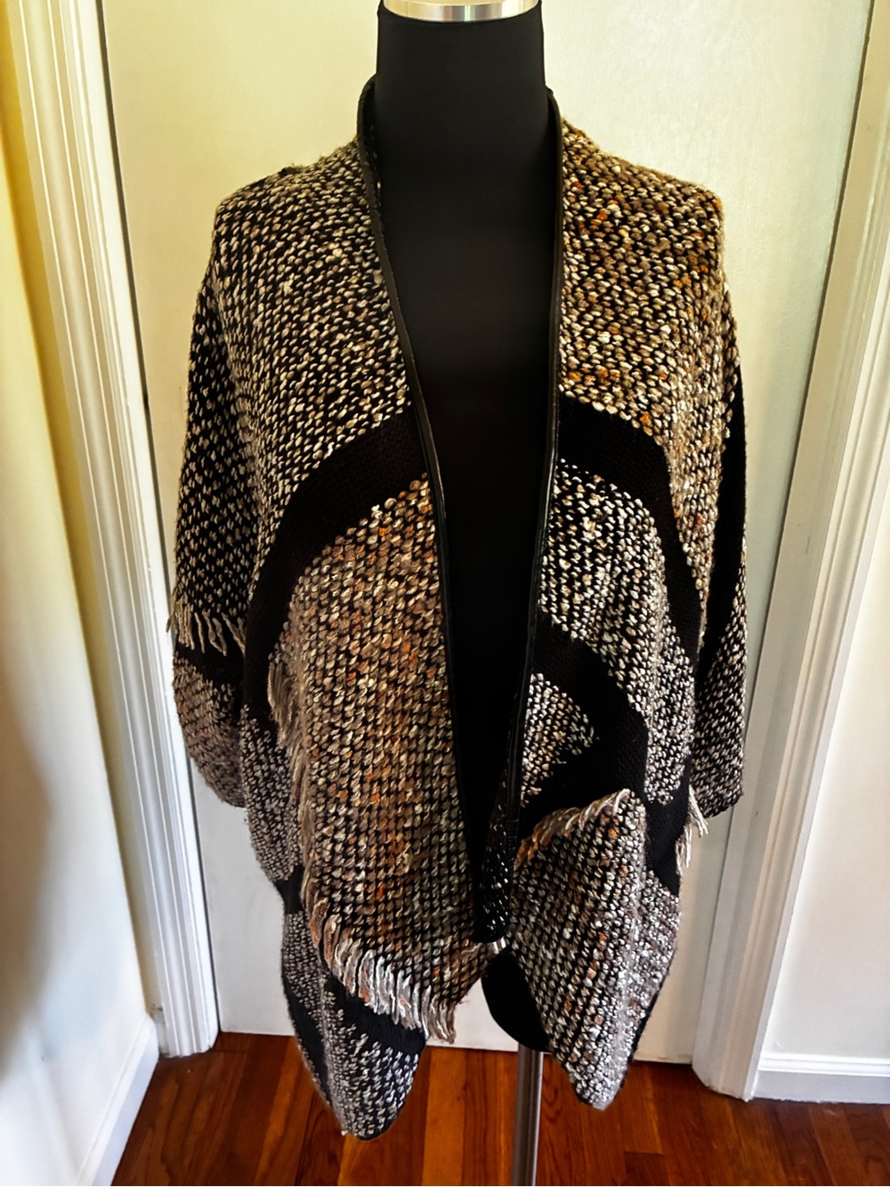 Chico's Black, Cream & Brown Bouclé Open-Front Poncho. Size 1. Medium.